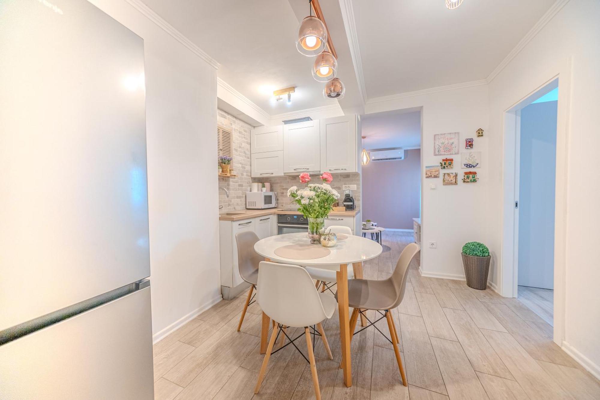 Split Apartment M&T Экстерьер фото